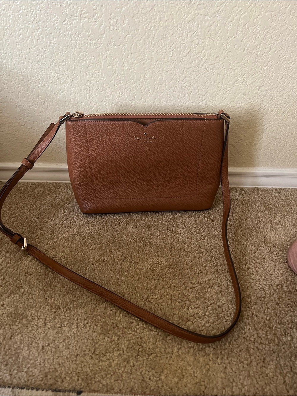 kate spade Brown Pebbled Leather Crossbody with Gold Logo - Picture 2 of 3